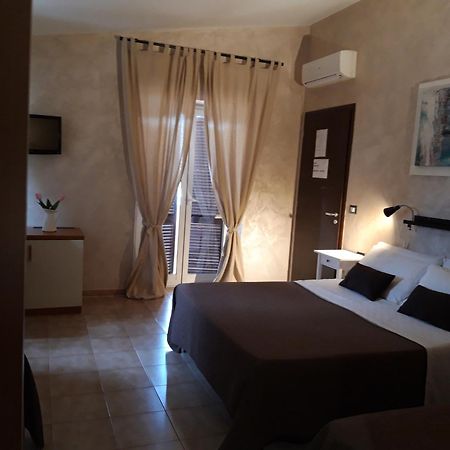 B&B Giorgia Airport Φιουμιτσίνο Εξωτερικό φωτογραφία
